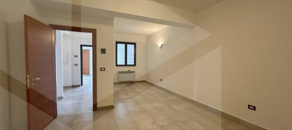 5 rooms Office in Avezzano, Italy No. 19647 17