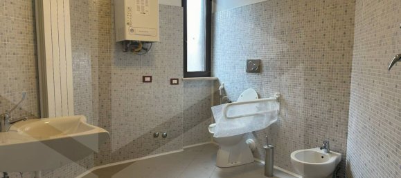 5 rooms Office in Avezzano, Italy No. 19647 34