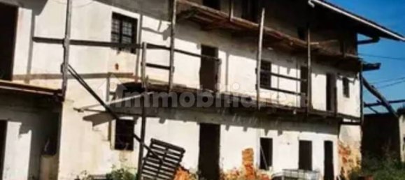 Studio in Oleggio, Italy No. 159989 3