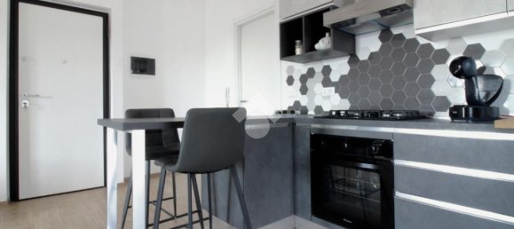 2 bedrooms Apartment in Pavia, Italy No. 378883 5