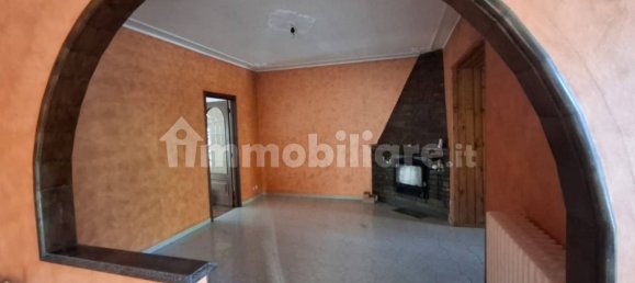 2 bedrooms Apartment in Susa, Italy No. 302613 3