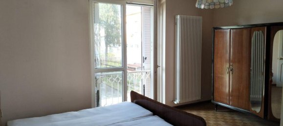 4 rooms Villa in Maleo, Italy No. 164425 6