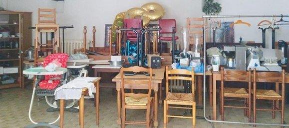 Gewerbliche Immobilie in Fismes, France 257m², Nr. 304523 3