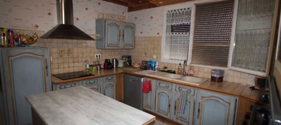 8 bedrooms House in Albi, France No. 191586 7