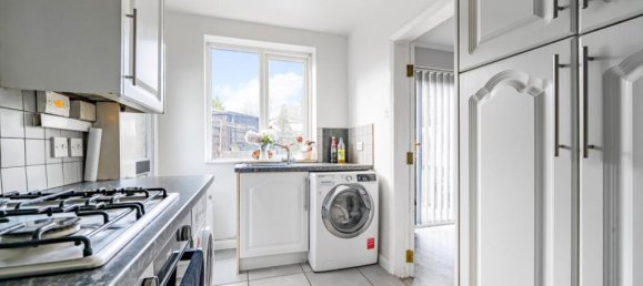 3 bedrooms House in London, United Kingdom No. 13441 7