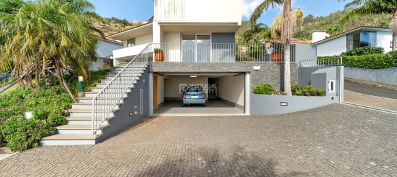 4 bedrooms Villa in Calheta, Portugal No. 125243 11