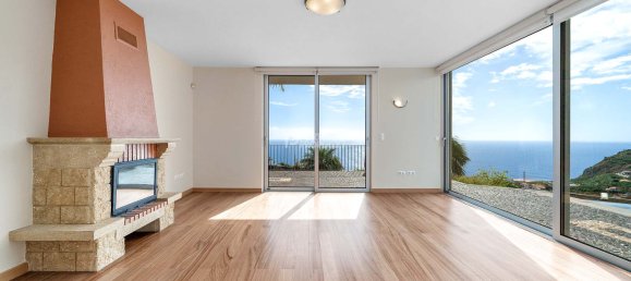 4 bedrooms Villa in Calheta, Portugal No. 125243 16