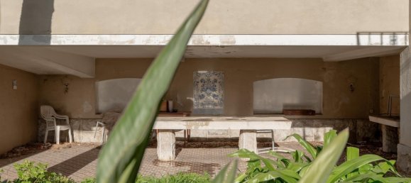 9 bedrooms Villa in Lisbon, Portugal No. 105146 21