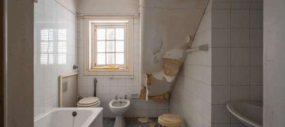 9 bedrooms Villa in Lisbon, Portugal No. 105146 18