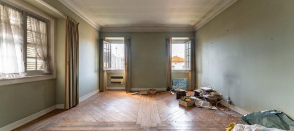 9 bedrooms Villa in Lisbon, Portugal No. 105146 11