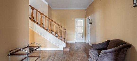 9 bedrooms Villa in Lisbon, Portugal No. 105146 2