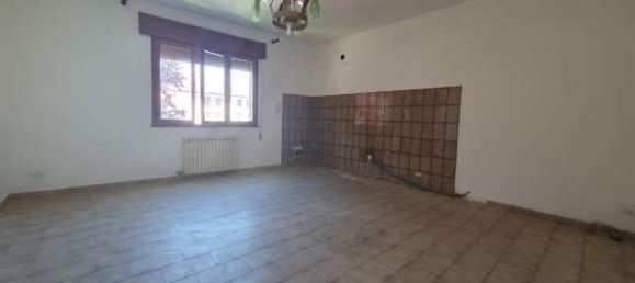 210m² Building in Occhiobello, Italy No. 92167 20