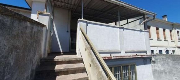 210m² Building in Occhiobello, Italy No. 92167 17