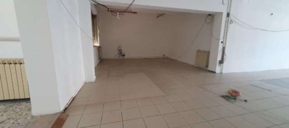 210m² Building in Occhiobello, Italy No. 92167 7