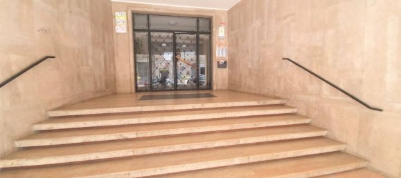 5 rooms Apartment in Catanzaro, Italy No. 227821 5