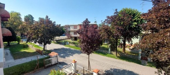 5 bedrooms House in Malalbergo, Italy No. 362377 14