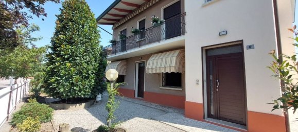 5 bedrooms House in Malalbergo, Italy No. 362377 39