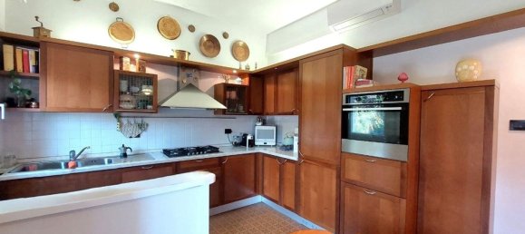 5 bedrooms House in Malalbergo, Italy No. 362377 11