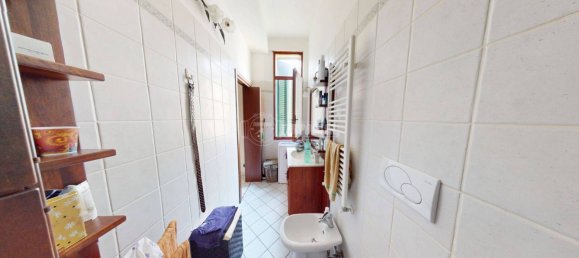 Apartamento de 2 dormitorios en Cesano Maderno, Italy No. 307027 6