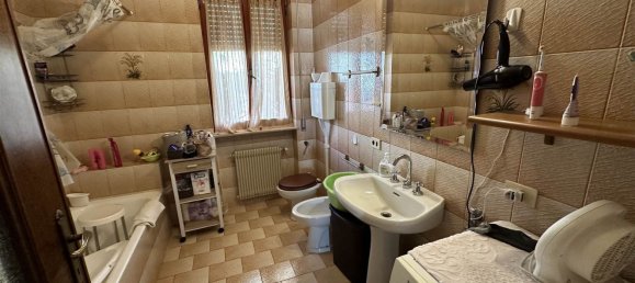 3 rooms Apartment in Gropparello, Italy No. 227773 7