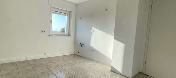 Apartamento de 3 dormitorios en Furth, Germany No. 151591 8