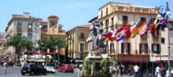 4 bedrooms Apartment in Sorrento, Italy No. 332183 3