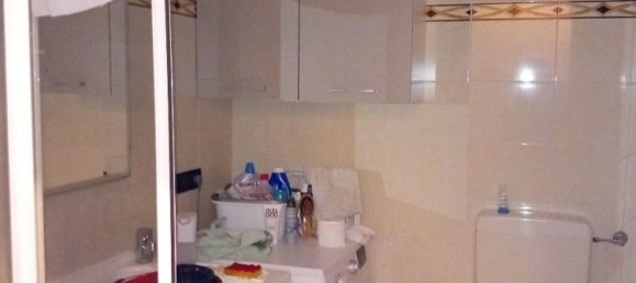 3 rooms Apartment in Reggio Emilia, Italy No. 171643 4