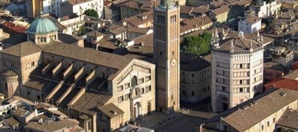 470m² Building in Parma, Italy No. 74955 11