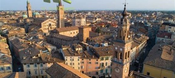 470m² Building in Parma, Italy No. 74955 8