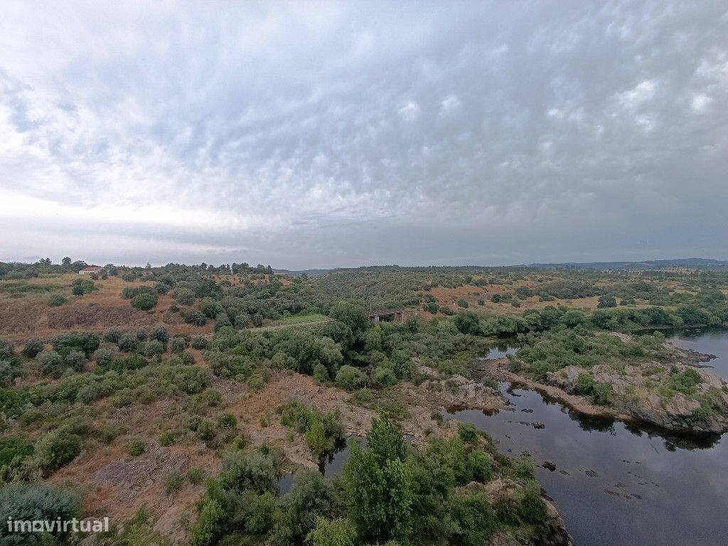 Casa de 2 dormitorios en Mouriscas, Portugal No. 330110