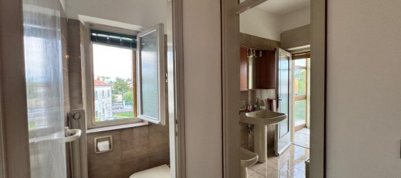 4 Schlafzimmer Wohnung in Udine, Italy, Nr. 355878 36