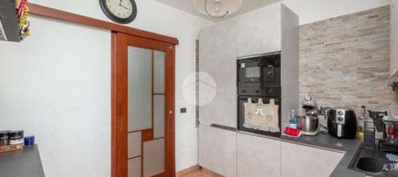 Квартира с 4 комнатами в Сеттимо Торинезе, Италия № 1804 6