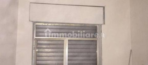 2-Zimmer Gewerbliche Immobilie in Livorno, Italy, Nr. 148451 6