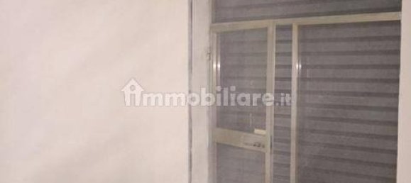 2-Zimmer Gewerbliche Immobilie in Livorno, Italy, Nr. 148451 5