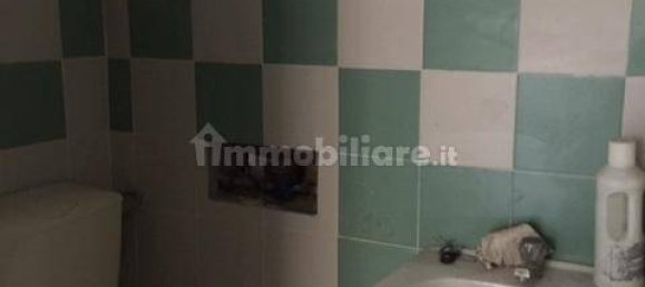 2-Zimmer Gewerbliche Immobilie in Livorno, Italy, Nr. 148451 3