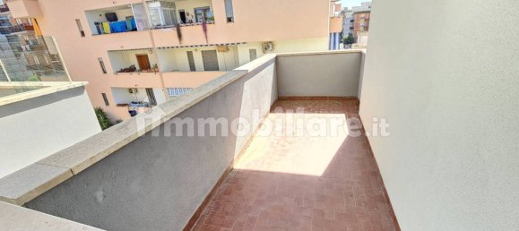 Квартира с 1 спальней в Неттуно, Италия № 350287 5