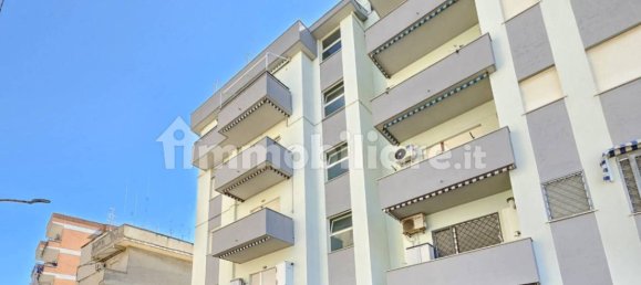 Квартира с 1 спальней в Неттуно, Италия № 350287 2