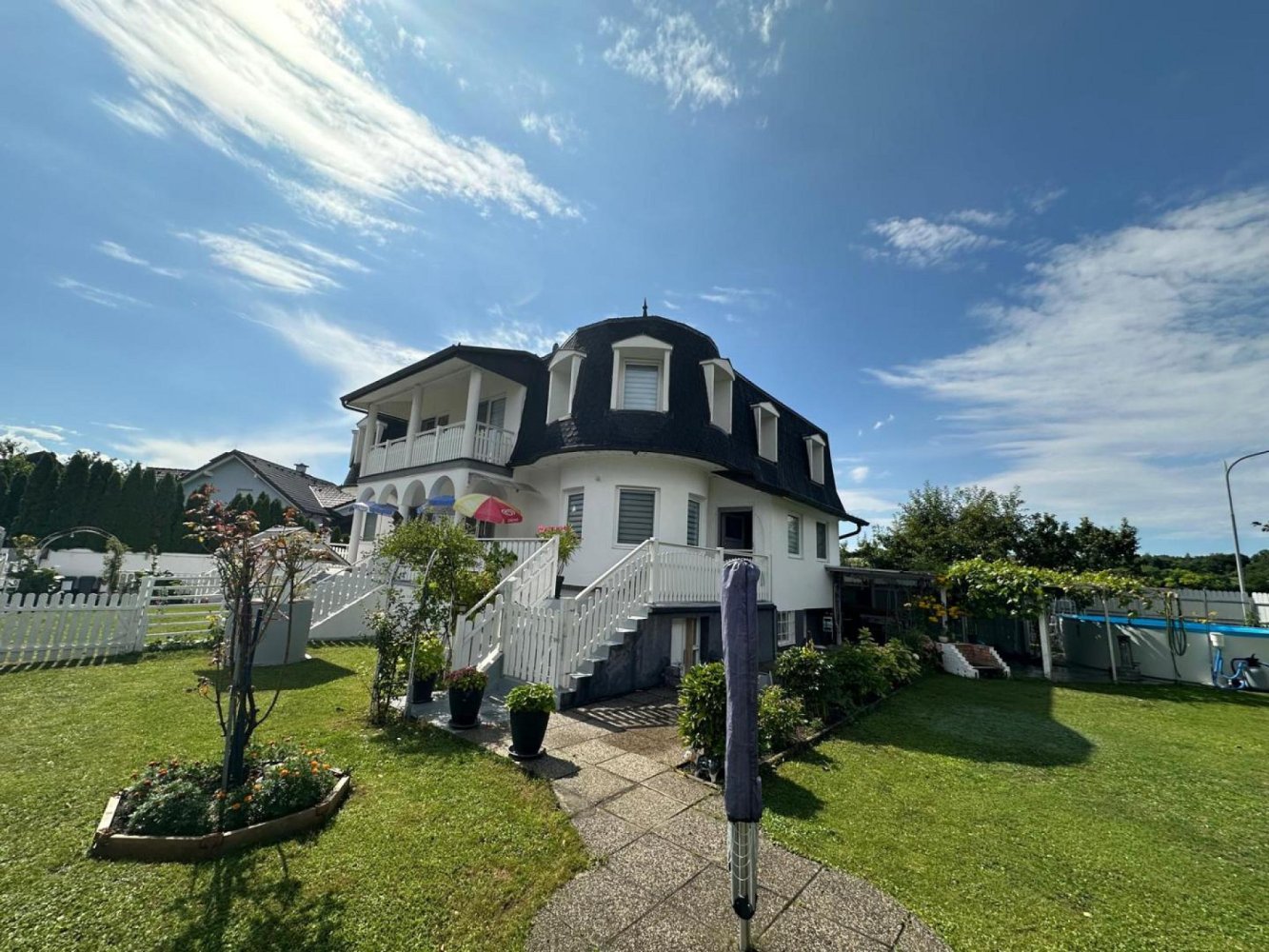 12 rooms House in Ebergassing, Austria No. 201579