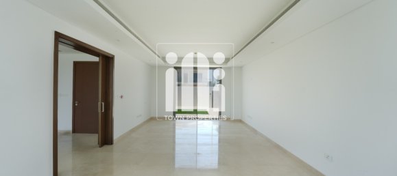 4 bedrooms Villa in Yas Island, UAE No. 5621 4