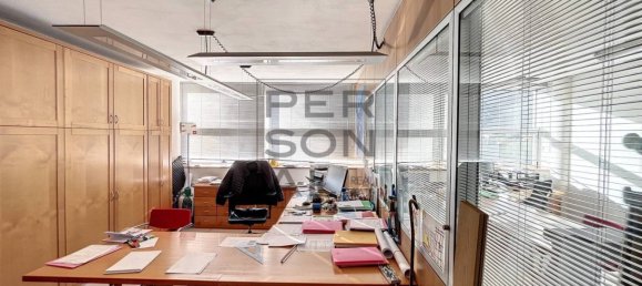 3 rooms Office in Trento, Italy No. 206457 9