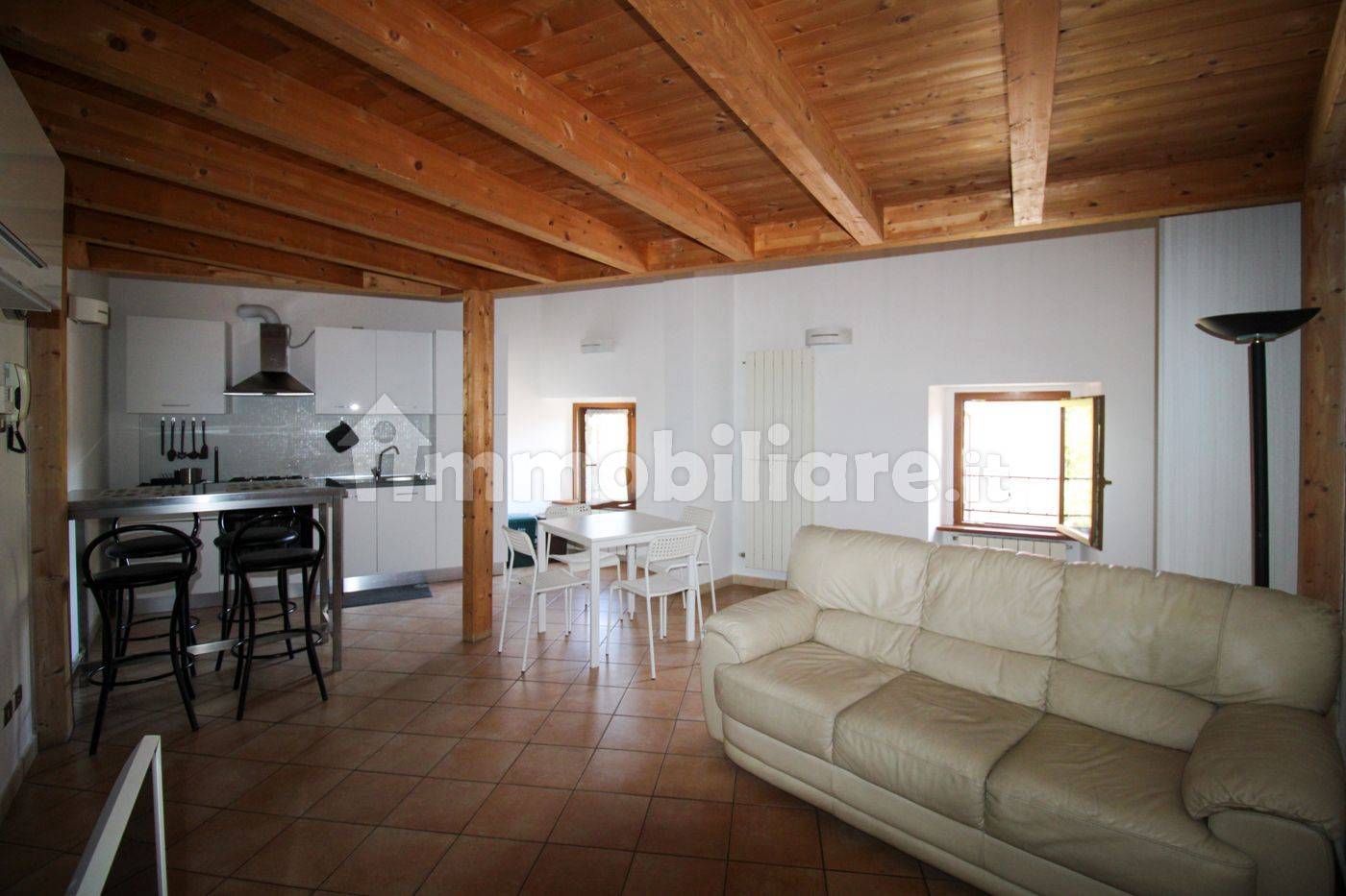 Apartamento de 3 habitaciónes en Alta Valle Intelvi, Italy No. 373572