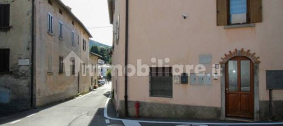 Apartamento de 3 habitaciónes en Alta Valle Intelvi, Italy No. 373572 3