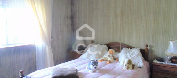 3 bedrooms House in Serzedelo, Portugal No. 36386 13