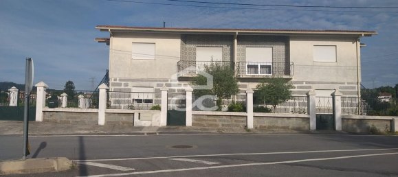 3 bedrooms House in Serzedelo, Portugal No. 36386 19