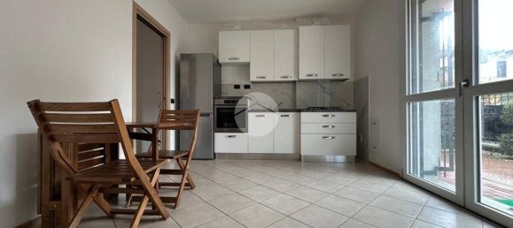 2 rooms Apartment in Pessano con Bornago, Italy No. 60072 2