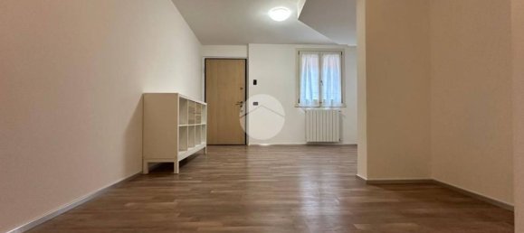 2 rooms Apartment in Pessano con Bornago, Italy No. 60072 12