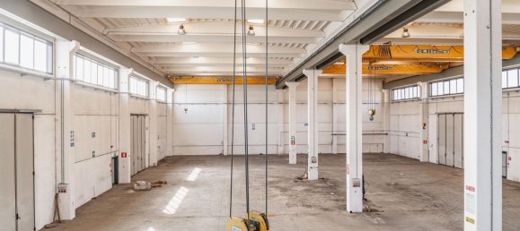 1992m² Warehouse in Arquata Scrivia, Italy No. 174766 9