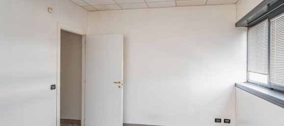 1992m² Warehouse in Arquata Scrivia, Italy No. 174766 20