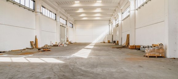 1992m² Warehouse in Arquata Scrivia, Italy No. 174766 2