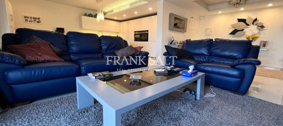 3 chambres Appartement à Swieqi, Malta No. 4635 5